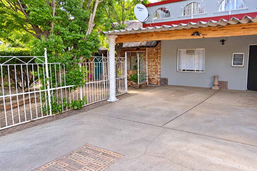3 Bedroom Property for Sale in Wilkeville North West